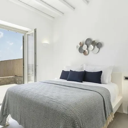 Holiday home Pristine With Swimming Pool *
